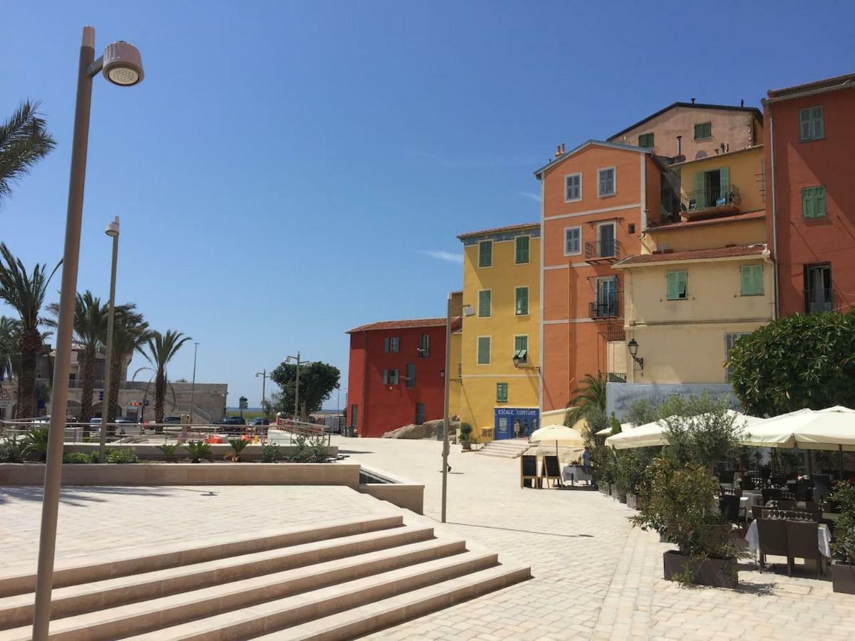 Welcome In The Cozy Blue Nest Pedestrian Menton Exterior photo